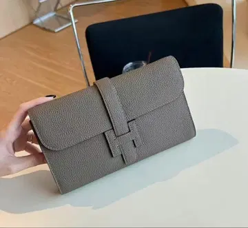 고품질! 가죽 숄더백 지갑 새상품! 카키