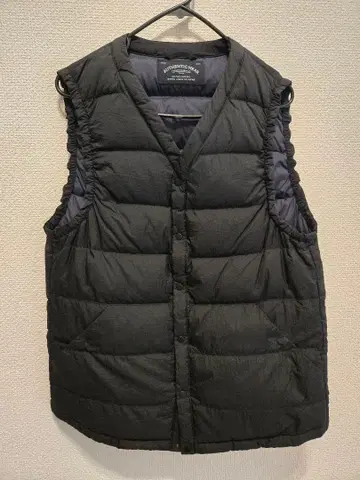 유나이티드 애로우즈 그린 라벨 릴랙싱 다운 베스트