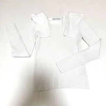 CELFORD 니트 화이트