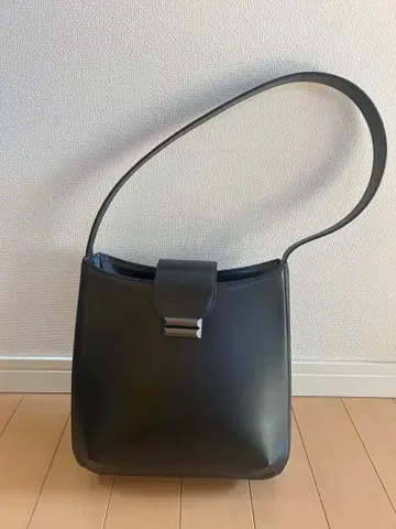 BALLY 블랙 숄더백