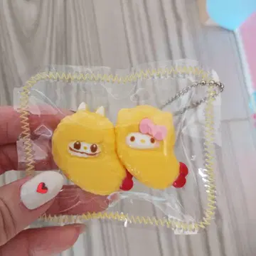 새상품 러브브 키티 덴푸라 2단 스퀴즈 쪼물쪼물 참