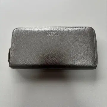 BAGGAGE 실버 가죽 장지갑