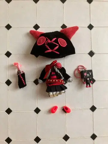 스팽키 빵키 미니 브라이스 아웃핏 디폴트 공식