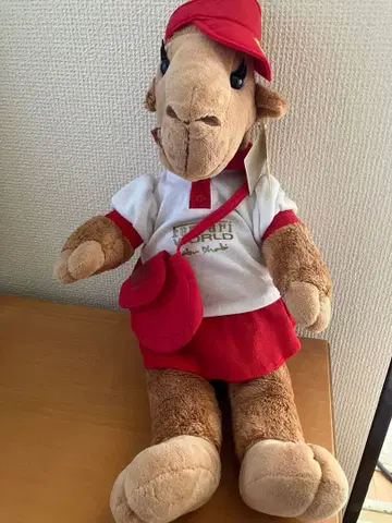 페라리 월드 아부다비 낙타 봉제 인형