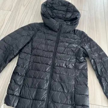 [새상품급] 울트라 슈퍼 라이트 다운 블랙