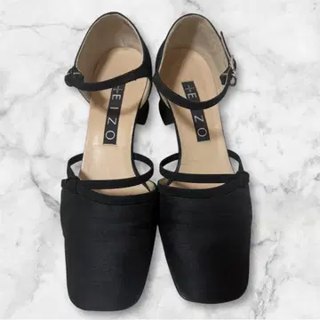 [ EIZO ] 에이조 스트랩 펌프스 블랙 리본 파티 23.5