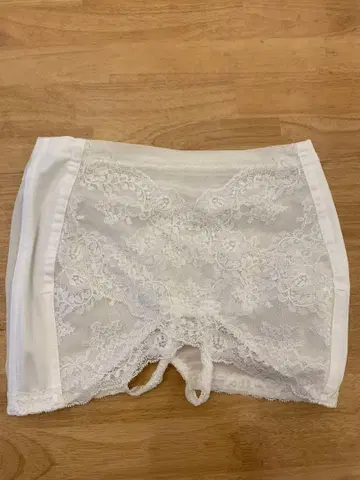 Kiwi Walker 브라이덜 이너 S 화이트