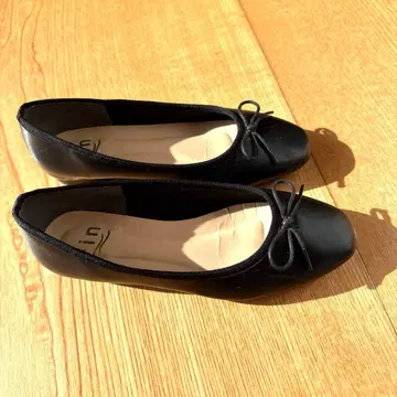 fin 블랙 스퀘어토 발레 슈즈