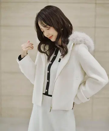 PROPORTION BODY DRESSING 인조 모피 숏코트