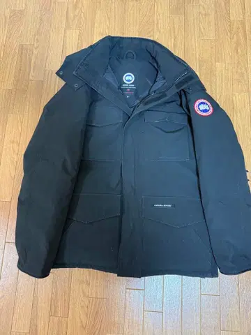 CANADA GOOSE 다운 자켓 LG 블랙