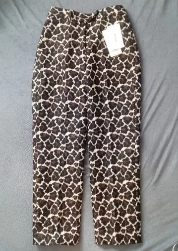 미라 오웬 Mila Owen 레오파드 팬츠