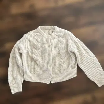 GU 아이보리 케이블 짜임 니트 가디건 L 사이즈