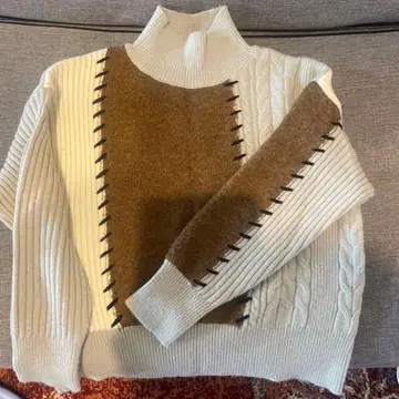 터틀넥 케이블 짜임 스웨터