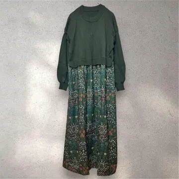 F 플라워 프린트 니트 원피스 긴팔 다크 그린 롱