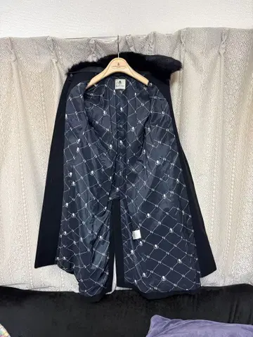 DEAR princess 퍼 카라 부착 롱 코트 블랙