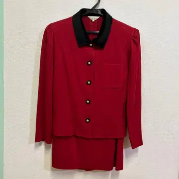 7호 새상품급! 빨간색과 블랙의 포멀 슈트