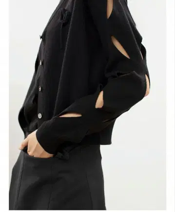 leinwande 플라워 니트 가디건 블랙