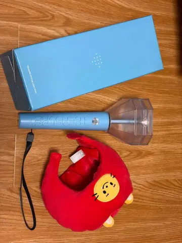 treasure 응원봉 재혁 굿즈 포함