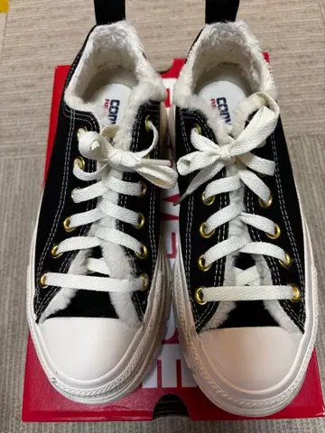 CONVERSE ALL STAR 블랙 퍼 스니커즈