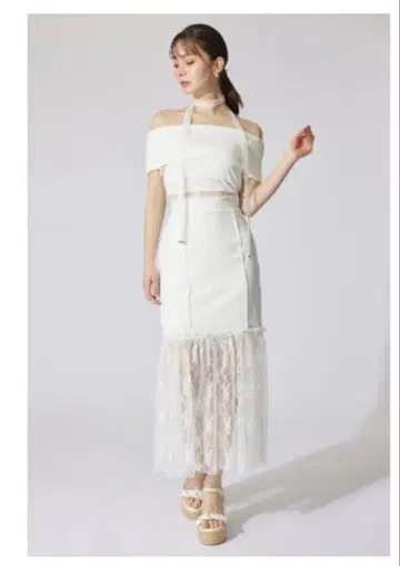 rienda 레이스 콤비 오프숄더 컷 원피스