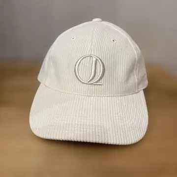 JANTJE_ONTEMBAAR 야체온템바르 코듀로이 캡