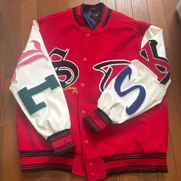 자수 로고 레드 바시티 자켓