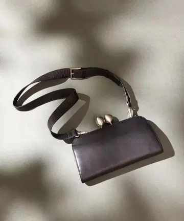 ear kawa-kawa 숄더 한정품 카와카와 이아파피요네