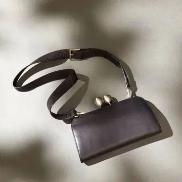 ear kawa-kawa 숄더 한정품 카와카와 이아파피요네