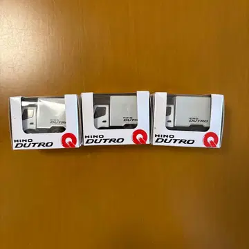 쵸로Q 히노 듀트로