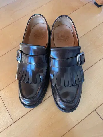 처치스 브라운 프린지 로퍼