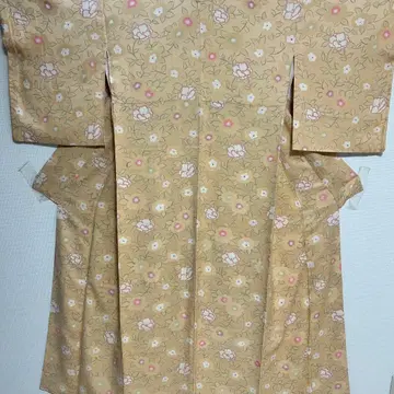 팝하고 귀여운 꽃무늬 코몬 기모노 스키 구락부 426