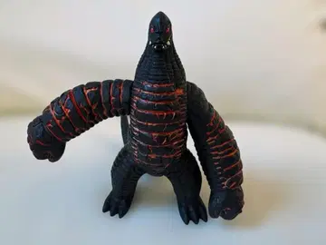 울트라맨 괴수 소프트 비닐 피규어 2체 세트 BANDAI 중고