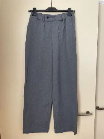 정가 4만 그레이 와이드 팬츠 캐주얼 스트레치 소재 올 시즌