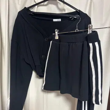 [GYDA] 크로스 포인트 2라인 숏 맨투맨 가디건