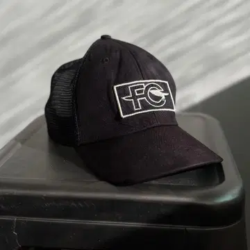 파타고니아 FCD 메쉬 캡 블랙