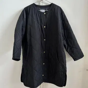 퀼팅 롱 코트 / 블랙