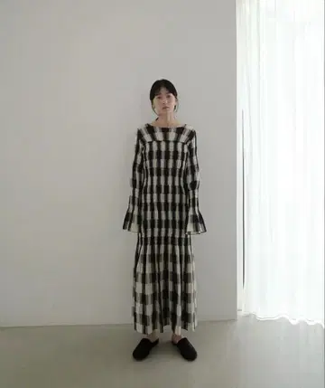 [ CLANE ] SHIRRING LONG ONEPIECE