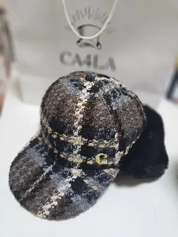 CA4LA 체크 무늬 귀도리 달린 캡