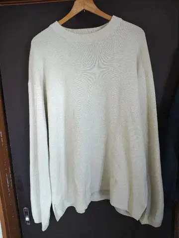 WYM 크림색 니트 스웨터 L 사이즈
