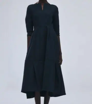 L'AUBE BLANC Keyneck Jacquard Dress