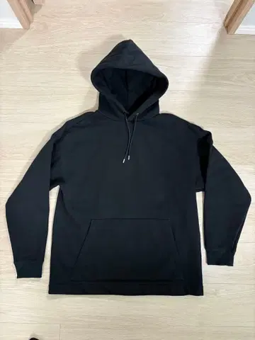 UNITED TOKYO 블랙 후드티 사이즈 2