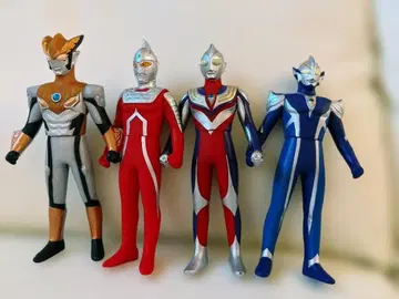 울트라맨 시리즈 피규어 4체 세트 소프트 비닐/인형 묶음 판매