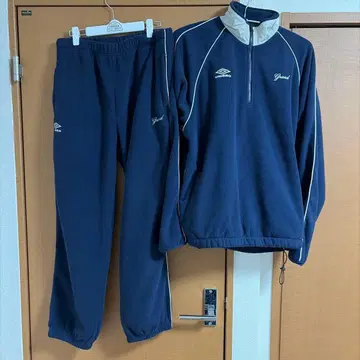 GRAND COLLECTION x UMBRO 하프 지퍼 플리스