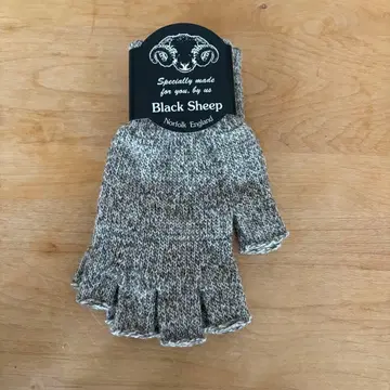 [ 미사용 ] BLACK SHEEP 핑거리스 그로브