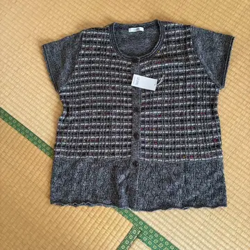 LULUAN 반팔 가디건 그레이 계열