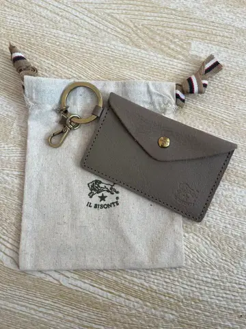 IL BISONTE 그레이 가죽 키링 포함 카드 케이스