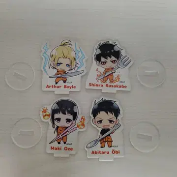 아크릴 스탠드 4체 세트