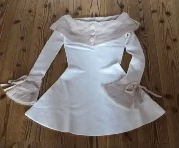 다리치 Darich 오프숄더 샤기 니트 미니 원피스