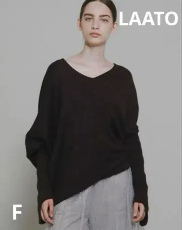 LAATO 라토 스퀘어 니트 풀오버