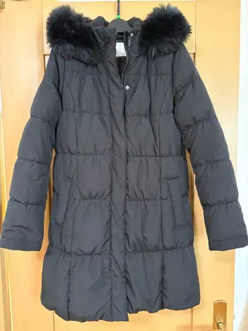 CECILMcBEE 롱 다운 벨트 소매 퍼 포함